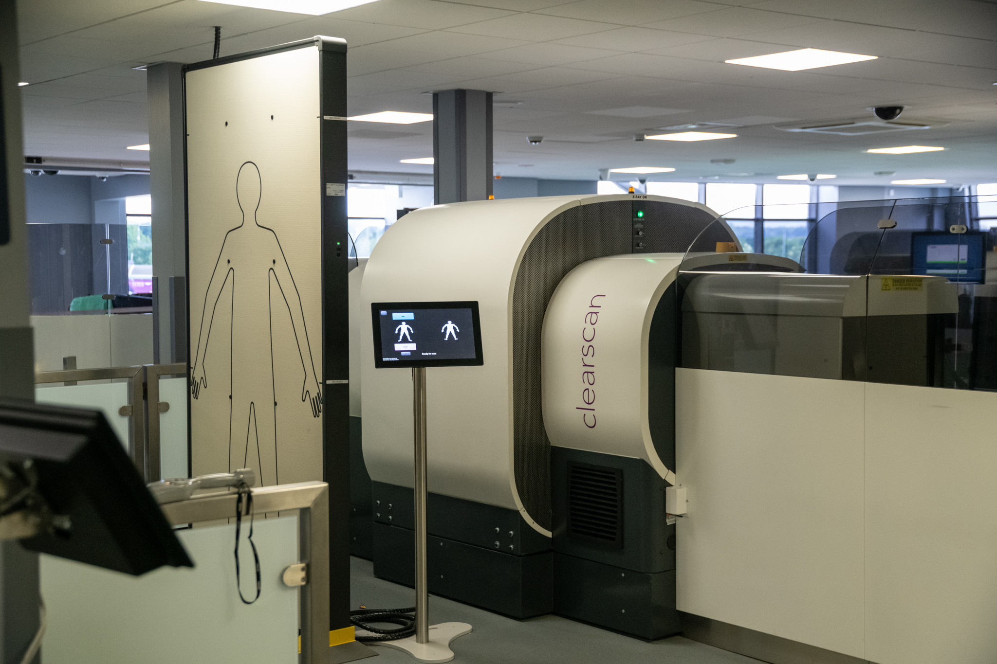Leeds Bradford Airport Opens Central Search Zone with Extra-Long Automated Lanes